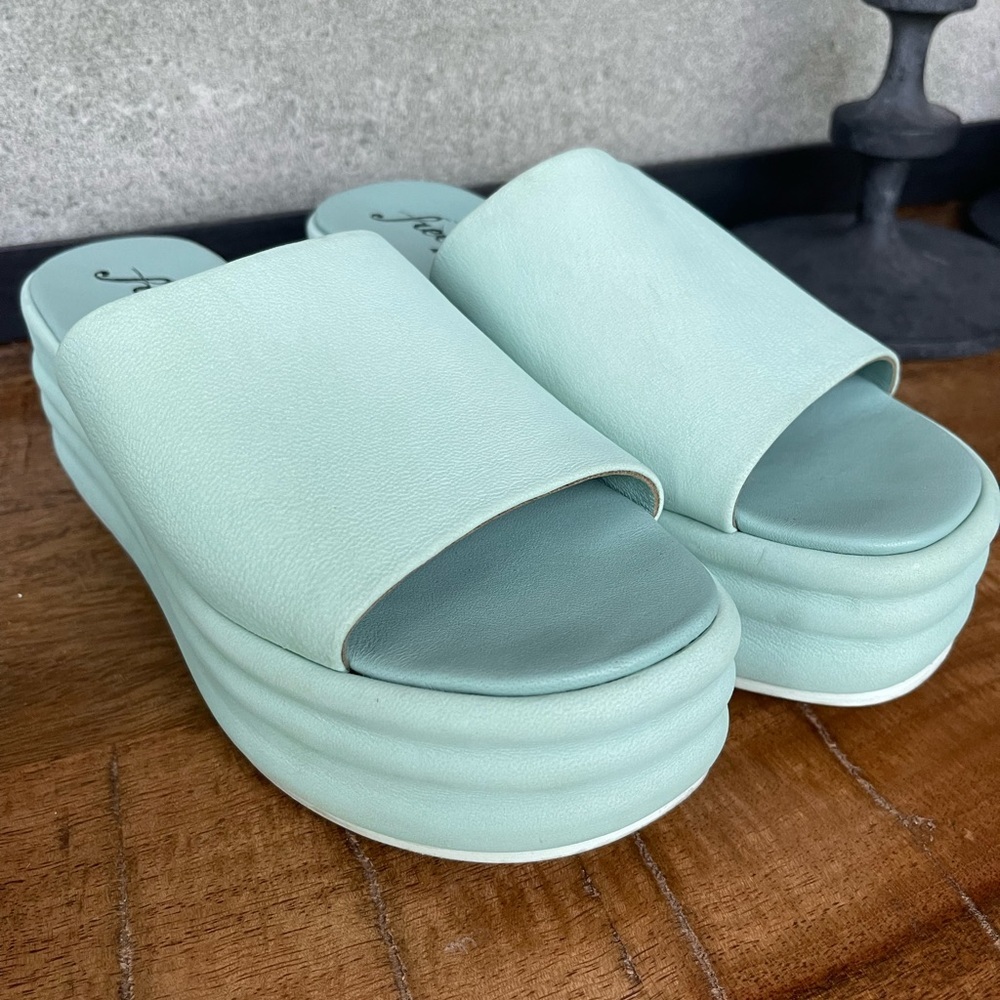 FP light blue green Harbor Flatform Sandals